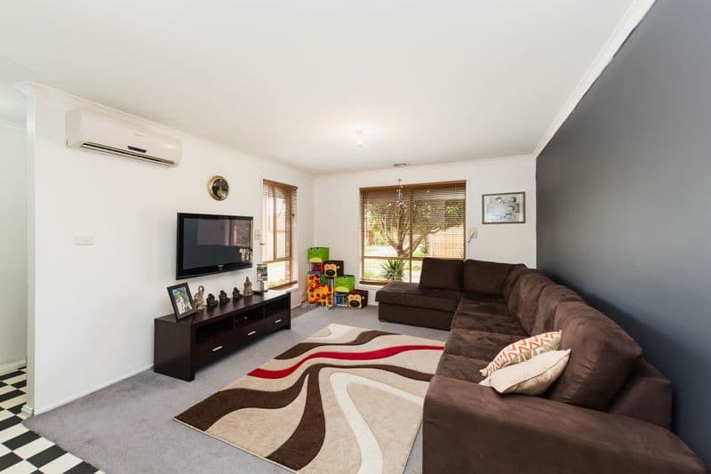50-52 Station Road, Melton South VIC 3338, Melton South - Thumbnail 4