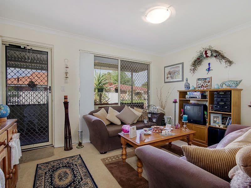 38 Requa Crescent, WARNBRO WA 6169, Warnbro - Thumbnail 3