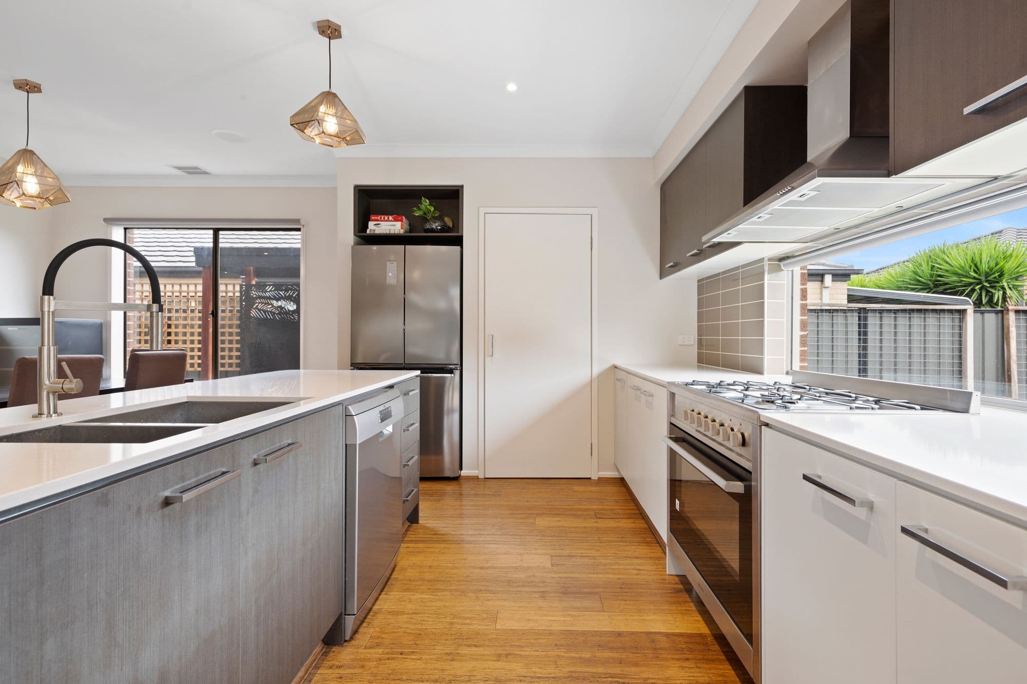 6 Elderwood Avenue, Truganina VIC 3029, Truganina - Thumbnail 3