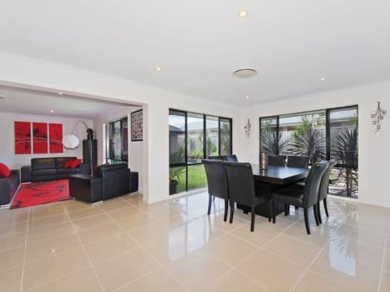 11 Arcot Street, ORMEAU QLD 4208, Ormeau - Thumbnail 2
