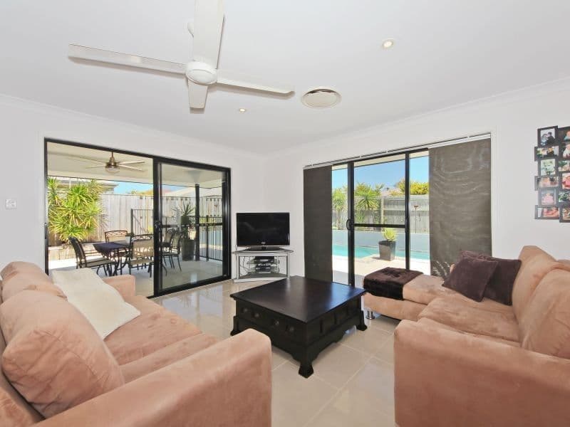 11 Arcot Street, ORMEAU QLD 4208, Ormeau - Thumbnail 5