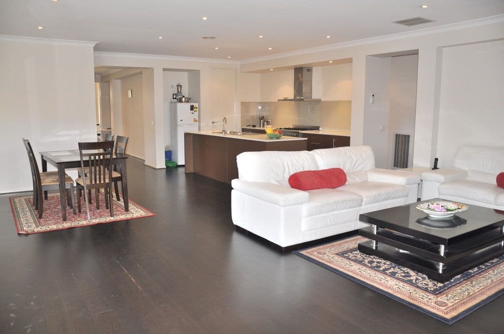 103 Gordons Road, South Morang VIC 3752, South Morang - Thumbnail 4