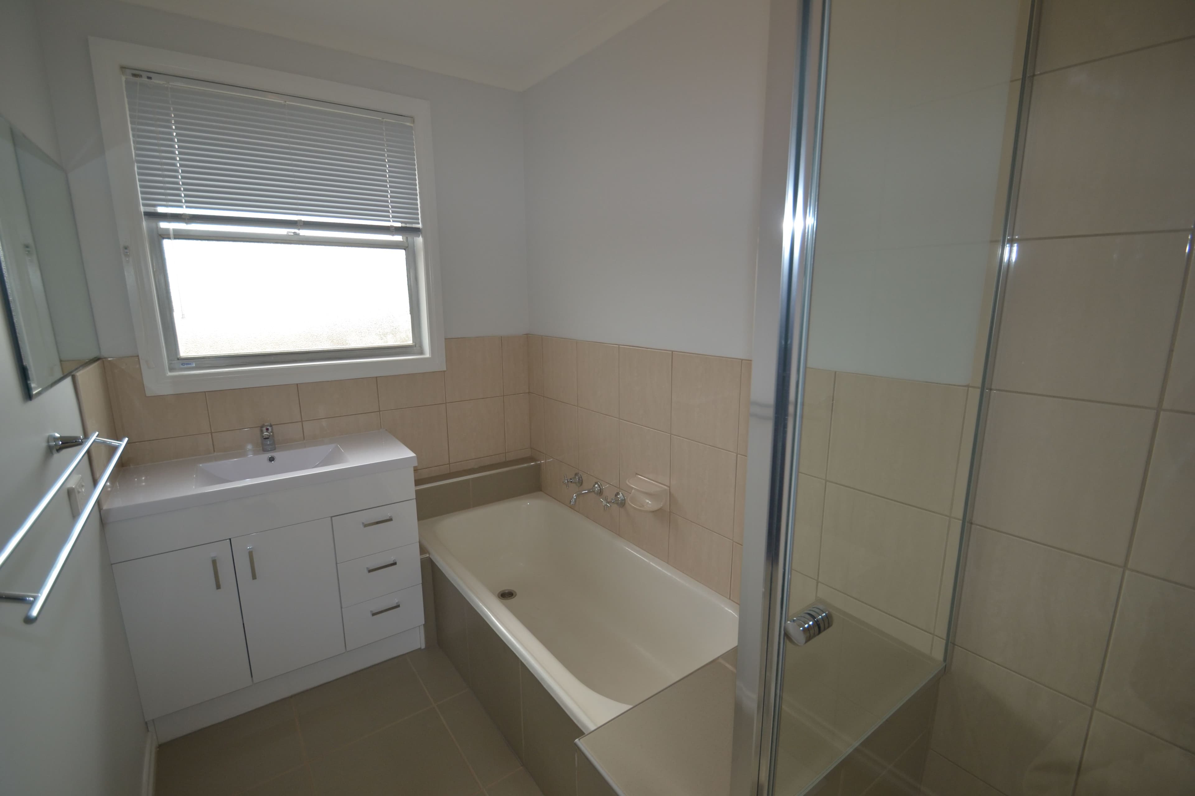 4 Monash Drive, Seymour VIC 3660, Seymour - Thumbnail 8