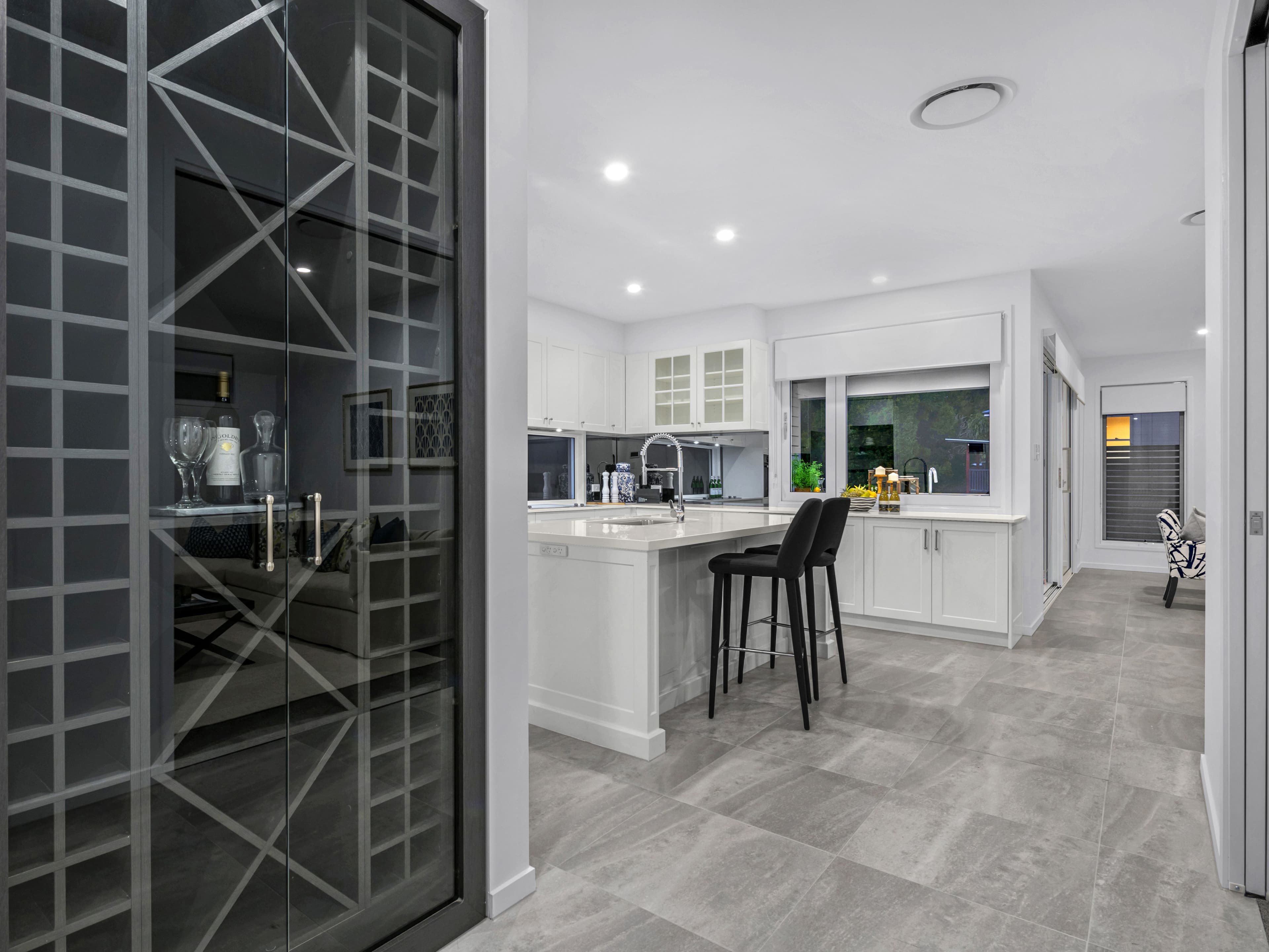18 Grace Street, Red Hill QLD 4059, Red Hill - Thumbnail 2