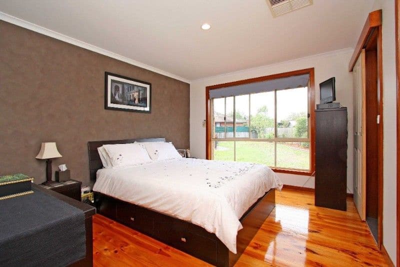 5 Ogle Close, MILL PARK VIC 3082, Mill Park - Thumbnail 5