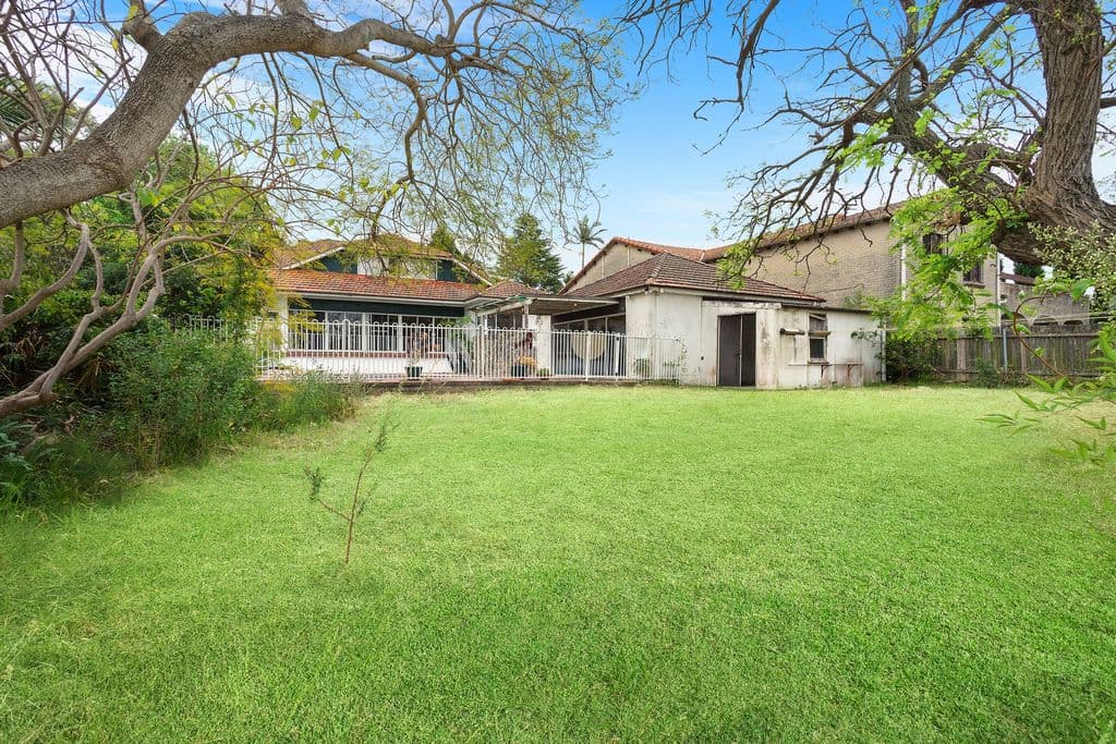 20 Firth Avenue, Strathfield - Thumbnail 2
