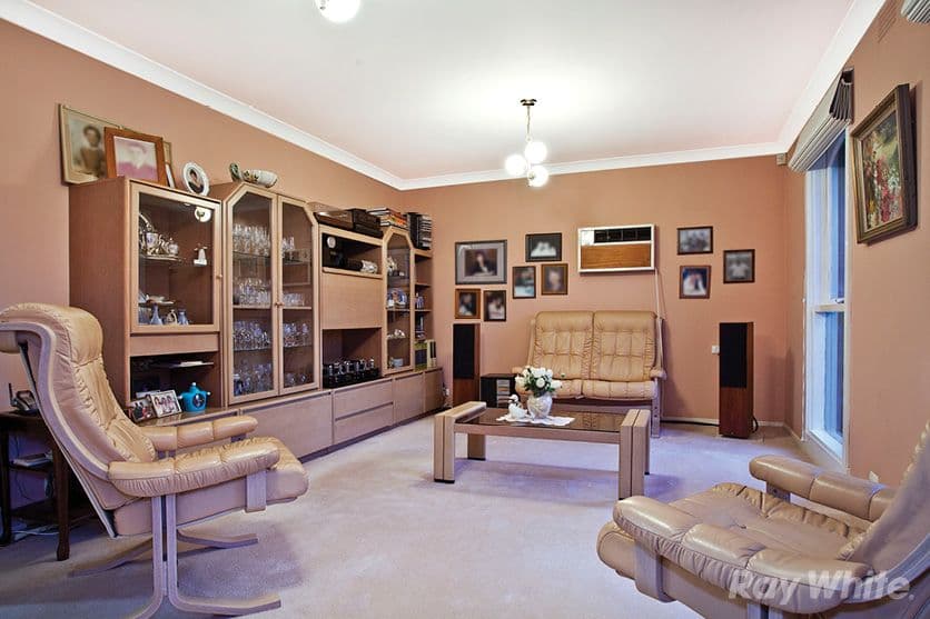 16 Tanner Street, GLEN WAVERLEY VIC 3150, Glen Waverley - Thumbnail 4