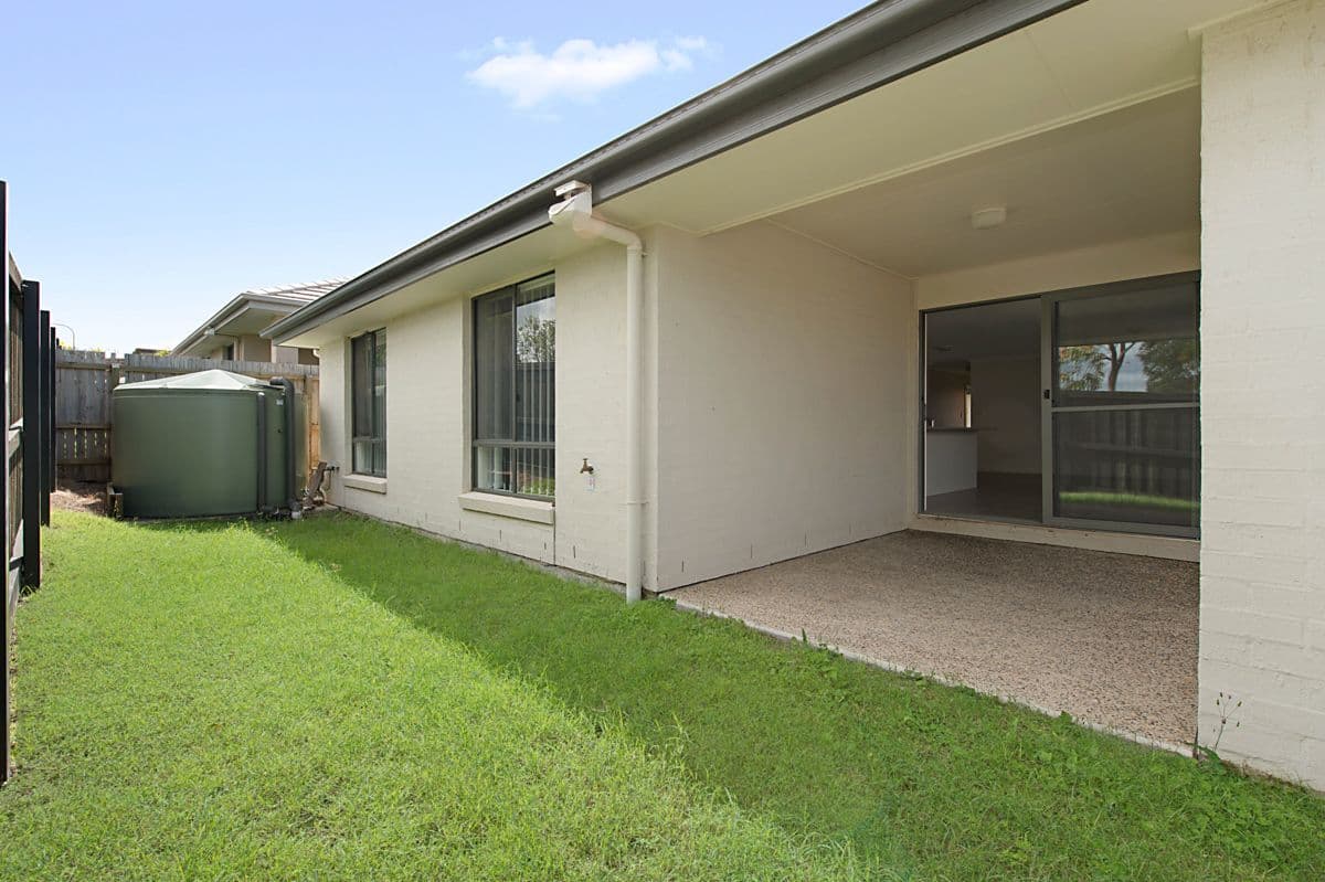 10 Dunes Crescent, North Lakes QLD 4509, North Lakes - Thumbnail 6