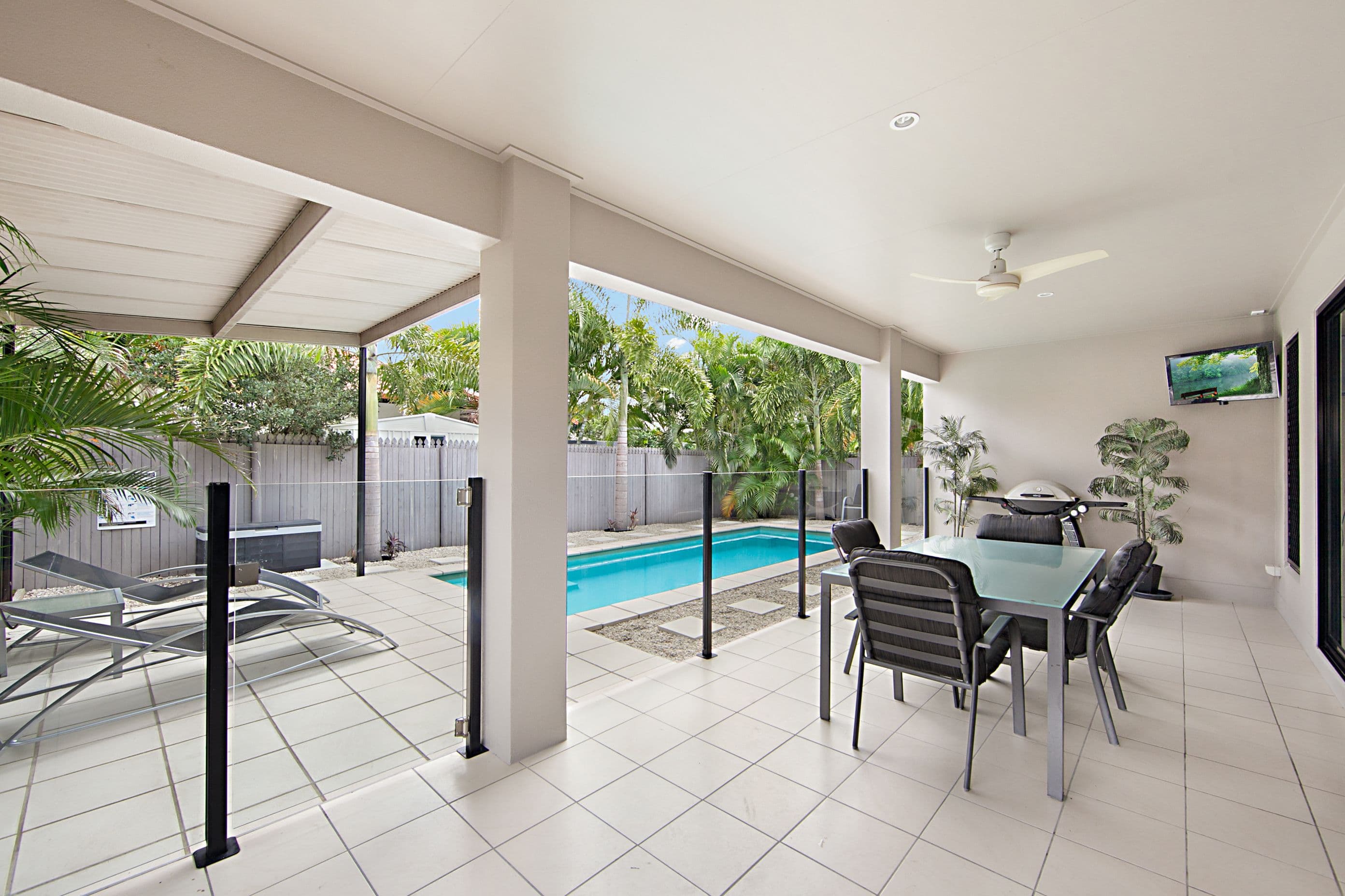 4 Beaconsfield Avenue, Kirwan QLD 4817, Kirwan - Image 1