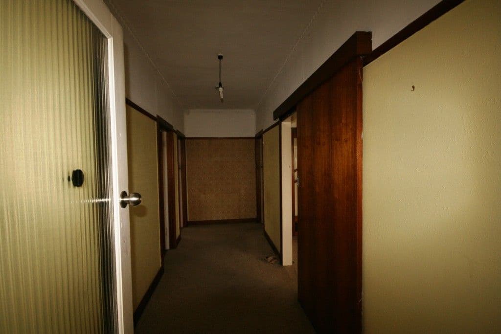 73 Walmer Avenue, ST ALBANS VIC 3021, St Albans - Thumbnail 3