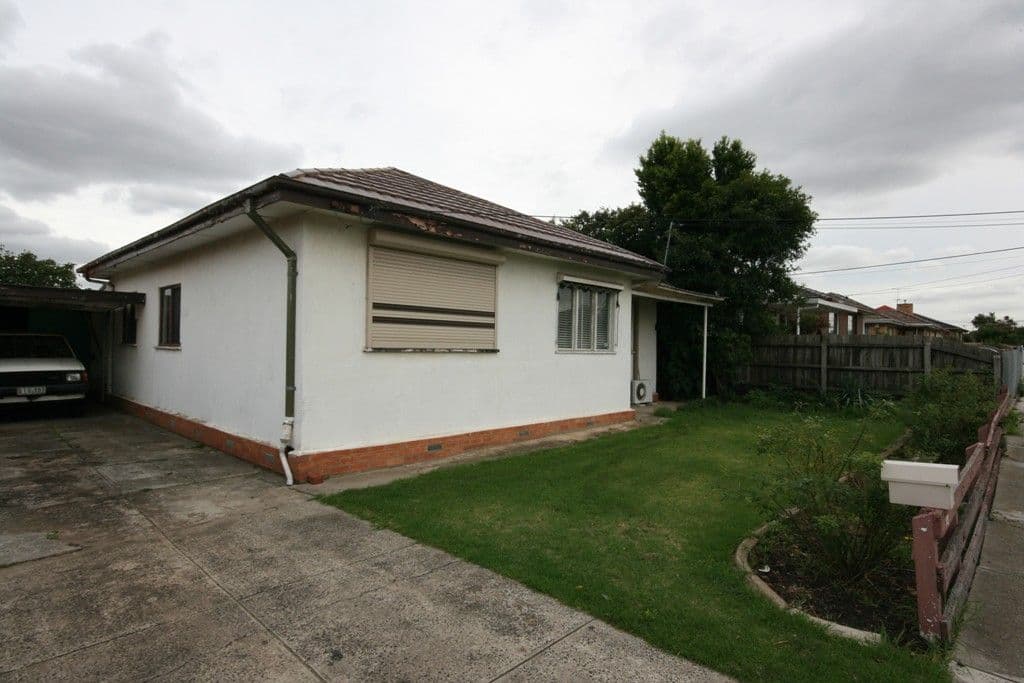 73 Walmer Avenue, ST ALBANS VIC 3021, St Albans - Thumbnail 5