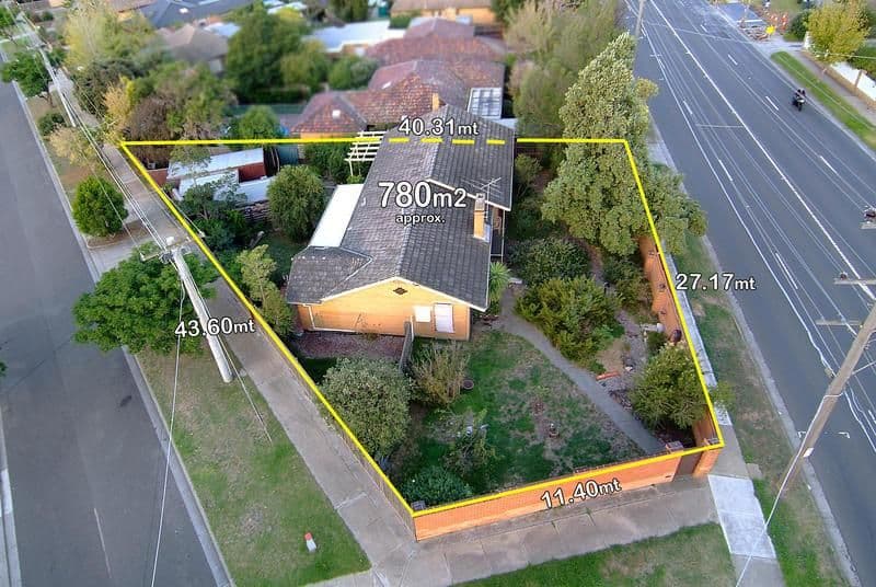 576 Grimshaw Street, BUNDOORA VIC 3083, Bundoora - Image 1