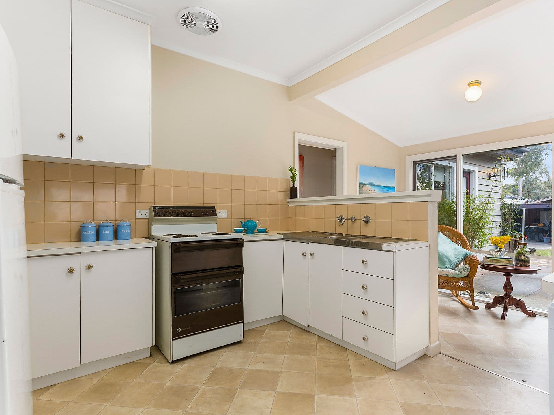 9 Patterson Street, Nunawading VIC 3131, Nunawading - Thumbnail 4