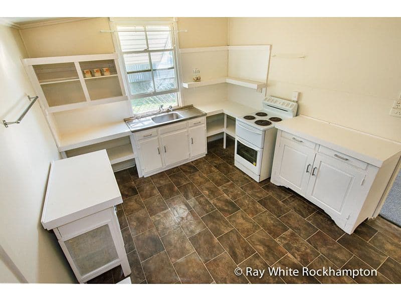 26 Lauga Street, PARK AVENUE QLD 4701, Park Avenue - Thumbnail 2