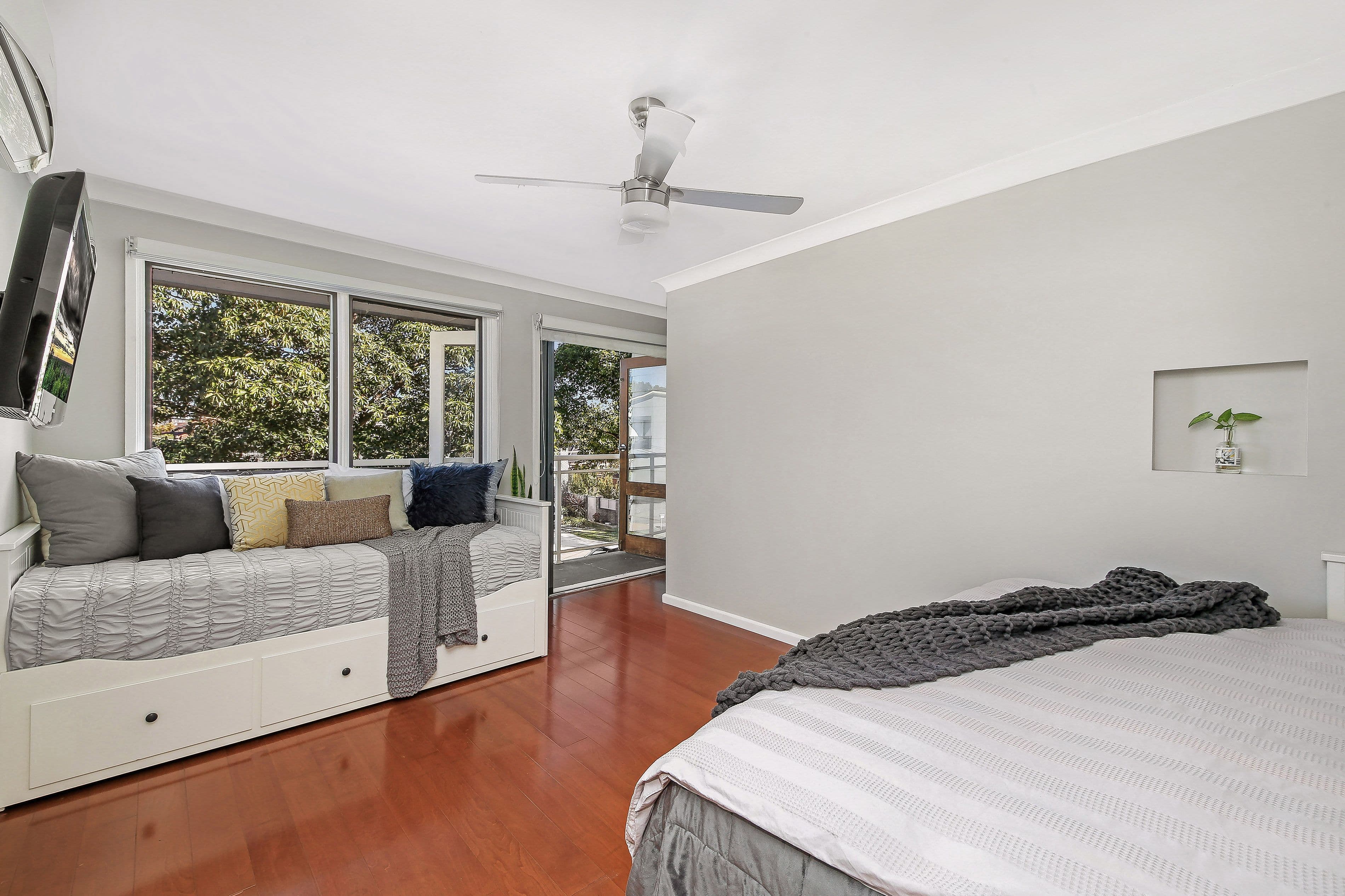 30 Larien Crescent, Birrong NSW 2143, Birrong - Thumbnail 5