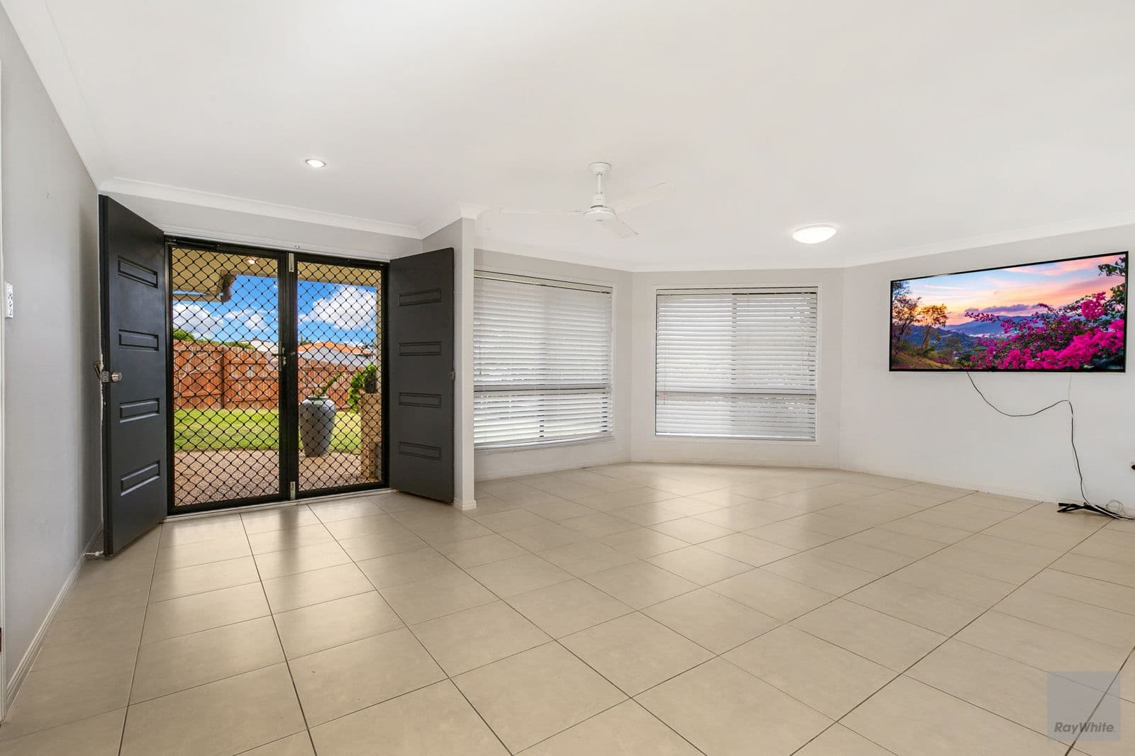 7 Serengeti Court, Yeppoon QLD 4703, Yeppoon - Thumbnail 2