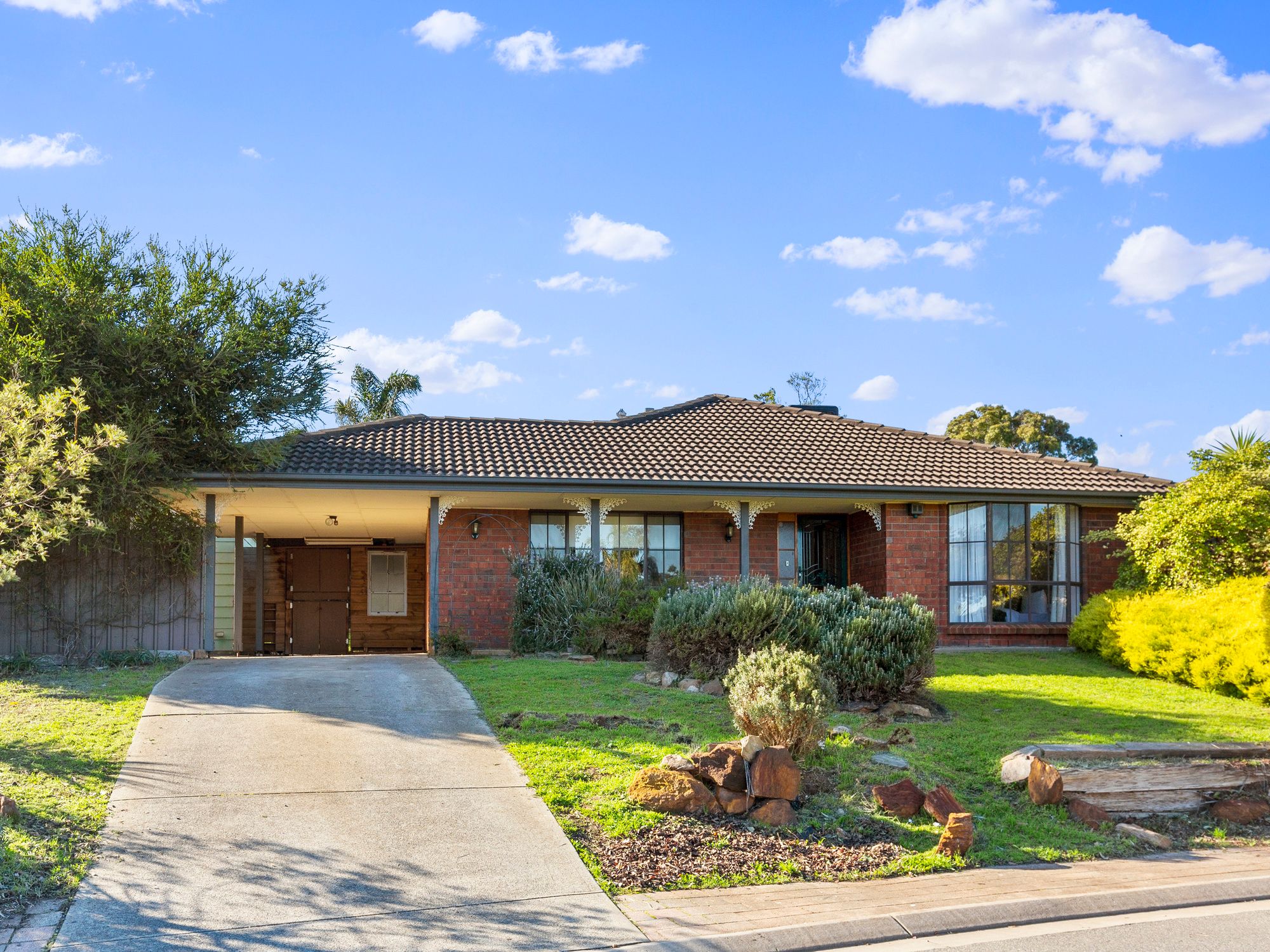 20 Oakhill Crescent, Morphett Vale SA 5162, Morphett Vale - Image 1