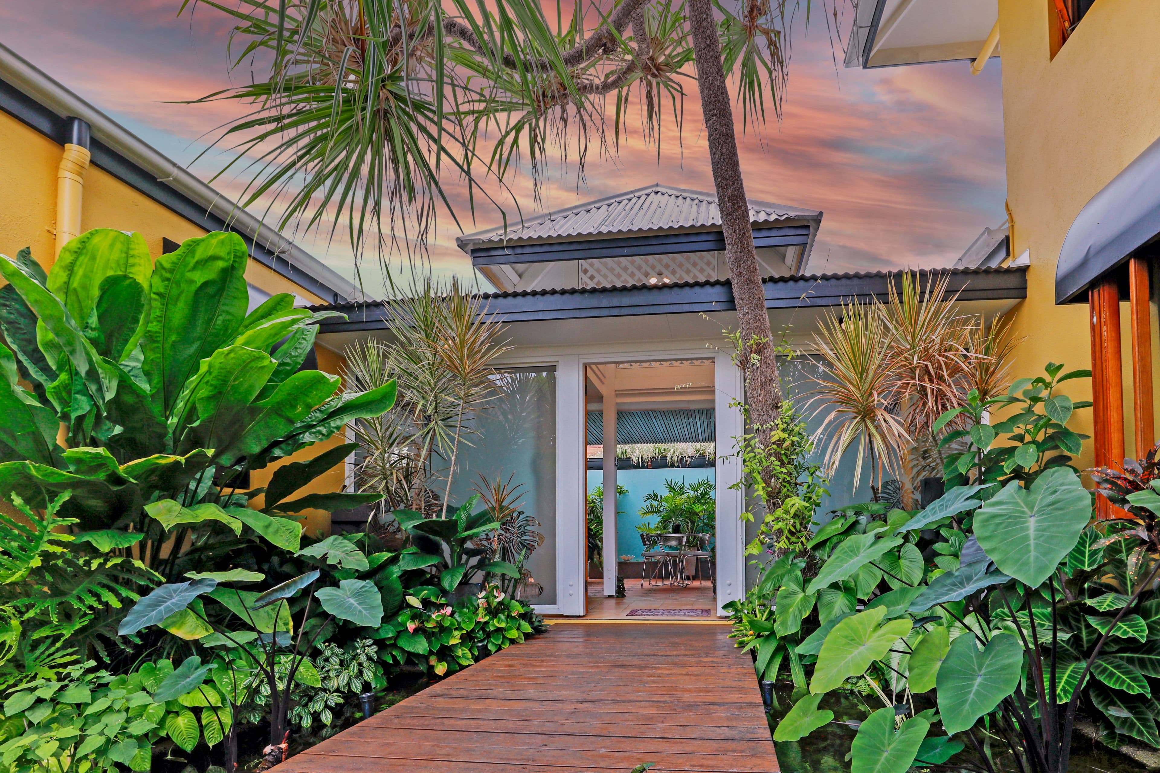 3 Trivia Street, Palm Cove QLD 4879, Palm Cove - Thumbnail 2