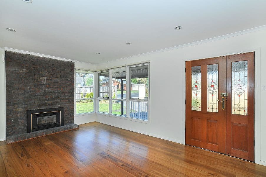 28 Lewis Road, WANTIRNA SOUTH VIC 3152, Wantirna South - Thumbnail 3