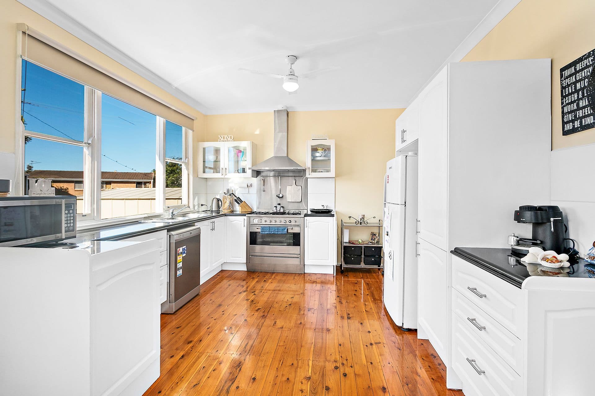 2 Ulster Avenue, Warilla - Thumbnail 2