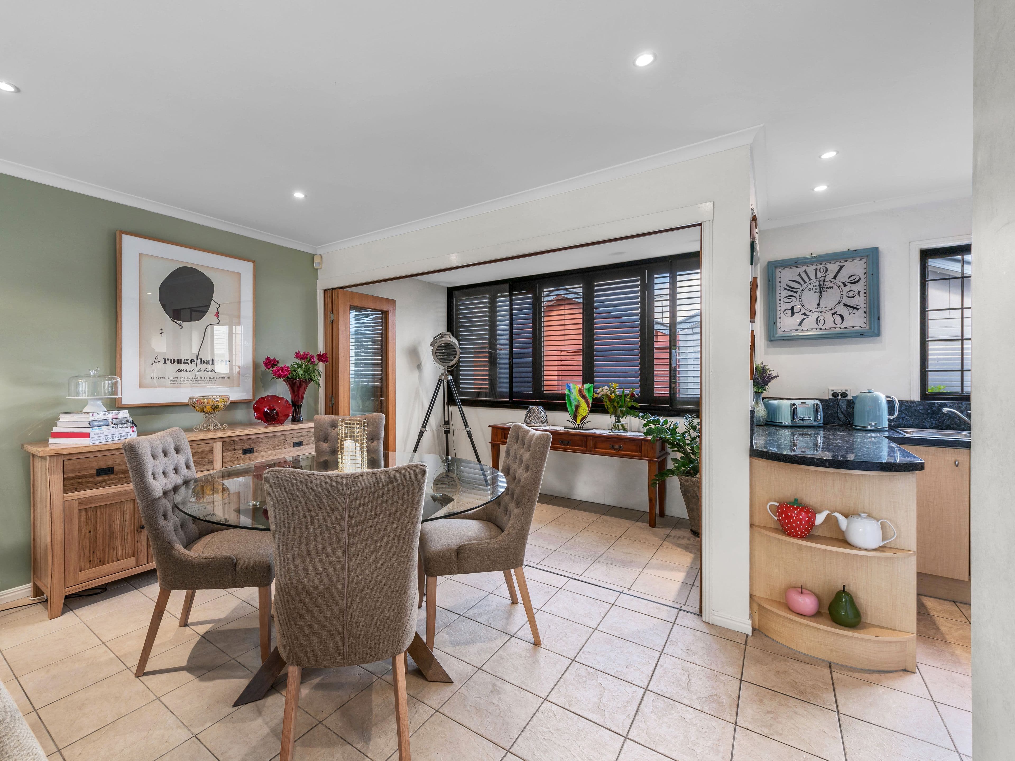 16 Goldsbrough Road, Taringa QLD 4068, Taringa - Thumbnail 4