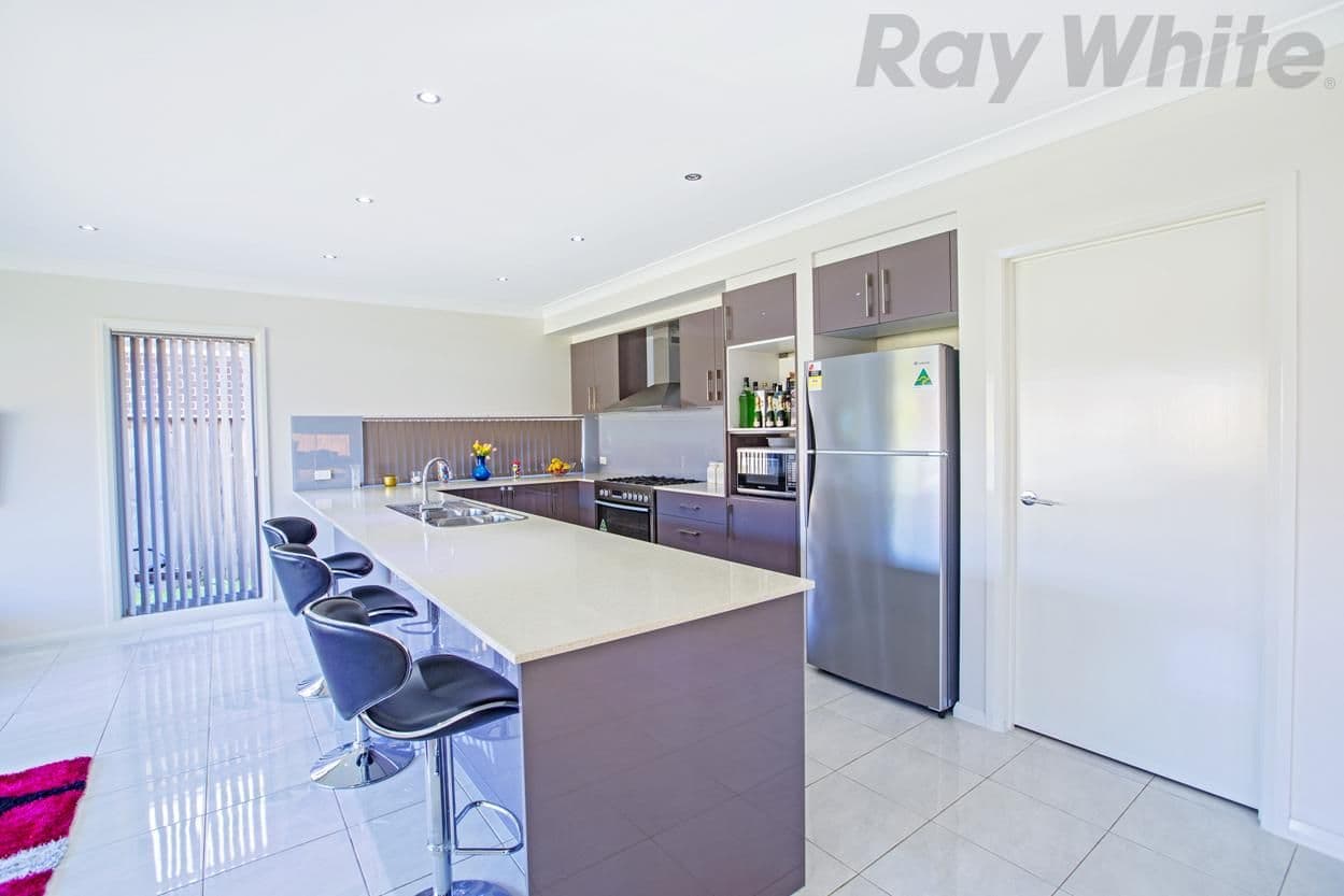 52 Colenso Circuit, Edmondson Park - Thumbnail 4