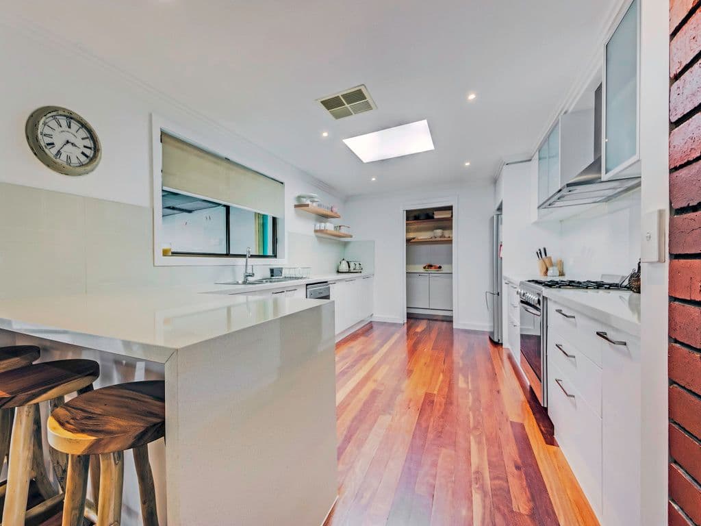 30 NARRABURRA Road, Little River VIC 3211, Little River - Thumbnail 8