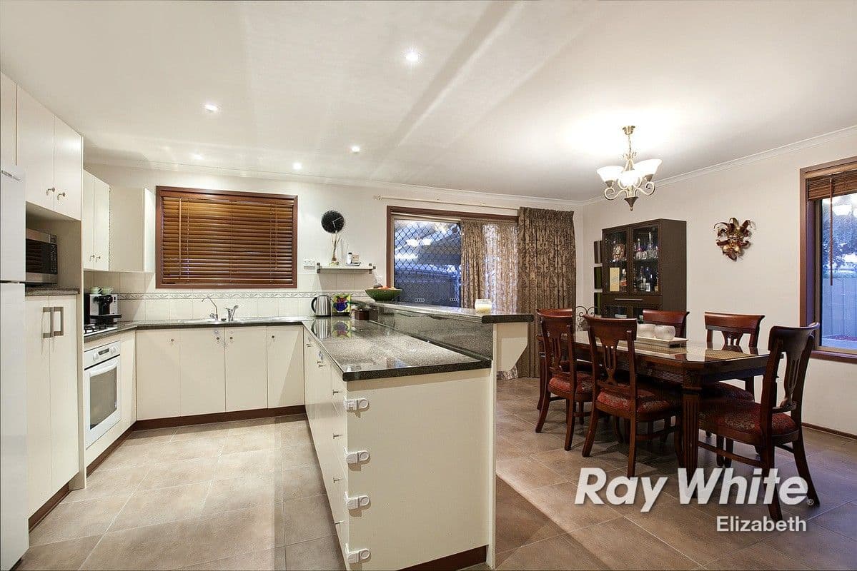 8 Riddoch Drive, ANDREWS FARM SA 5114, Andrews Farm - Thumbnail 6