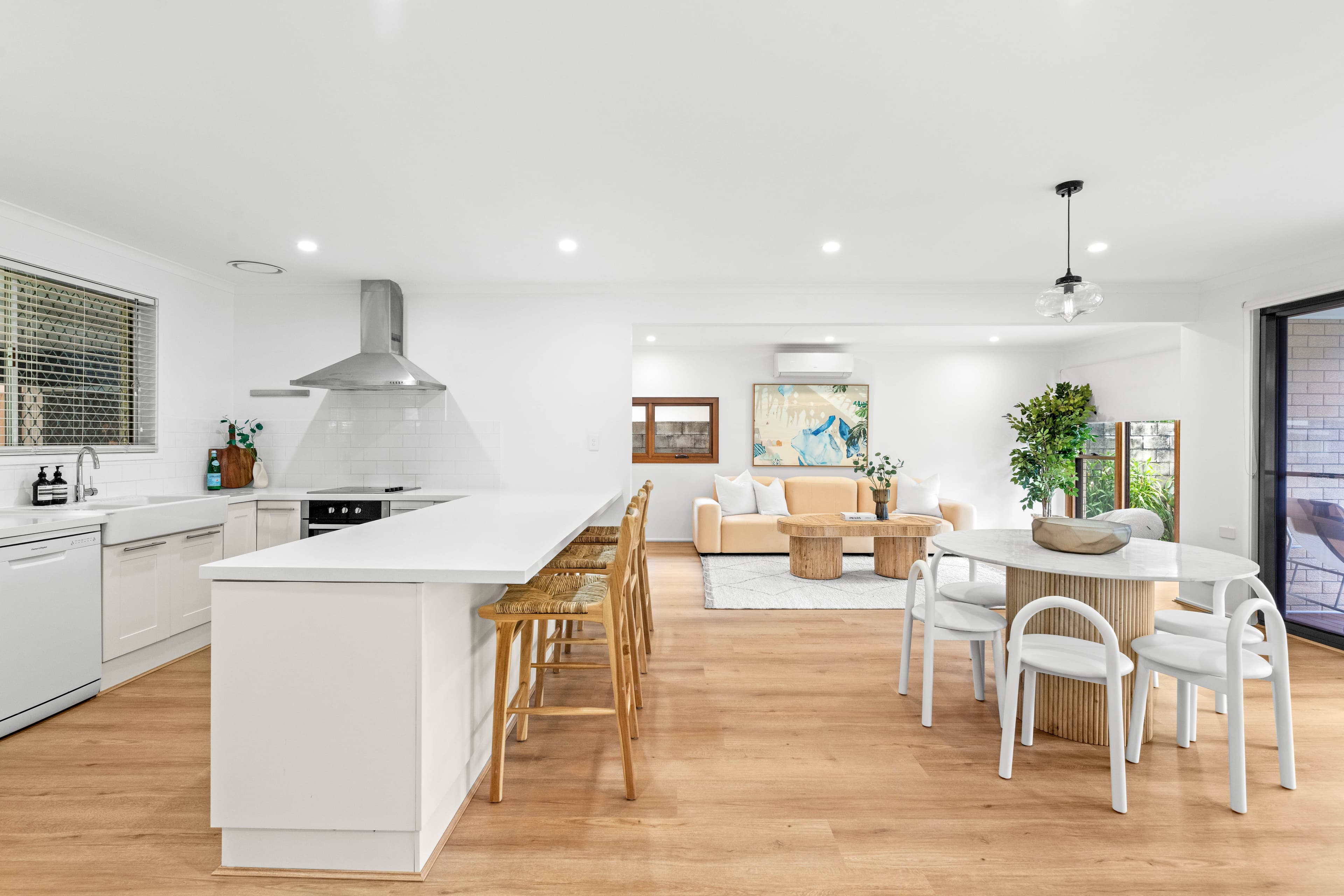 2 Austinmer Street, Tullimbar, Tullimbar - Image 1