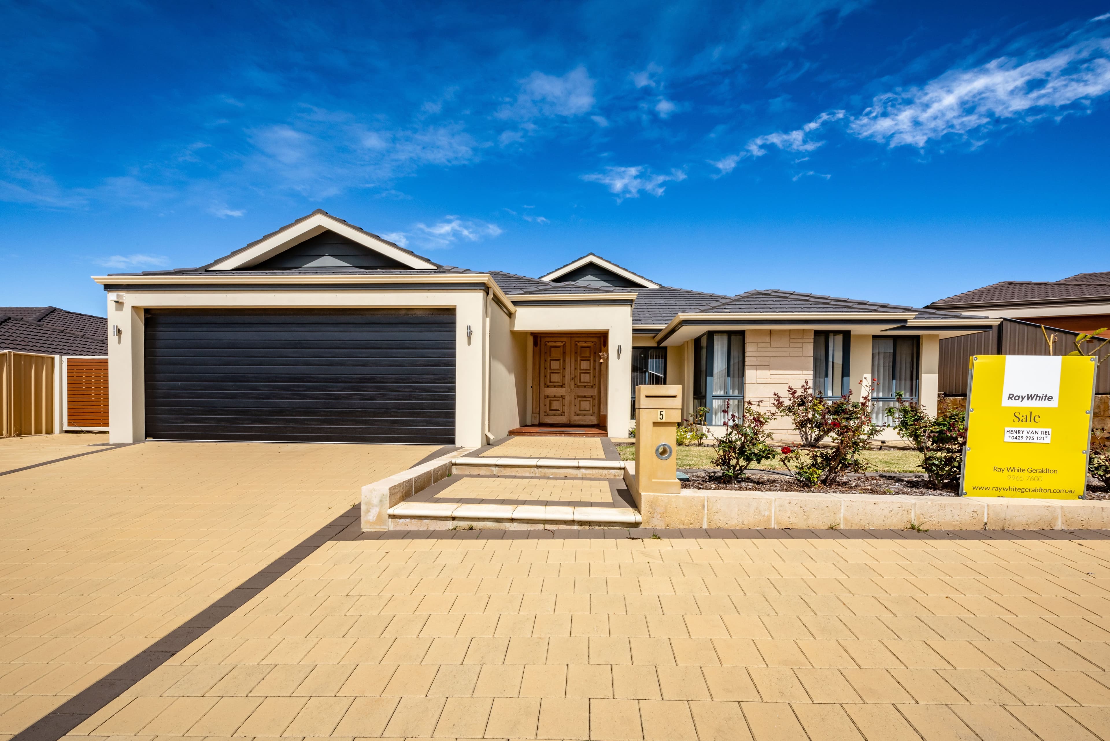 5 Tartan Place, Wandina WA 6530, Wandina - Image 1