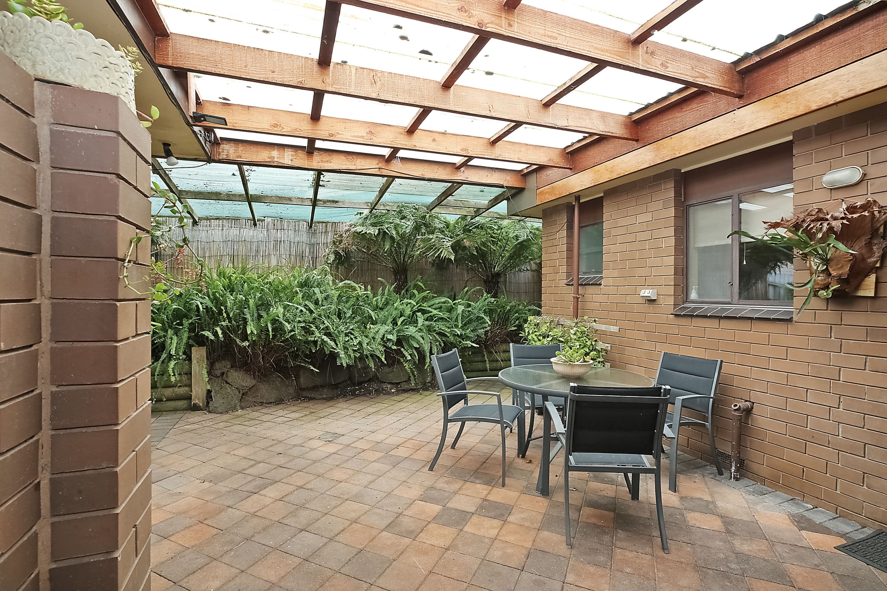 25 Shenfield Street, Cobden VIC 3266, Cobden - Thumbnail 4