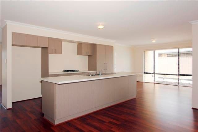 3 Grenoble Street, PIARA WATERS WA 6112, Piara Waters - Thumbnail 2