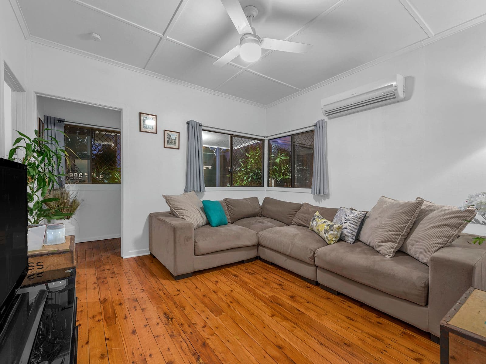 38 Finnie Road, Deagon QLD 4017, Deagon - Thumbnail 6
