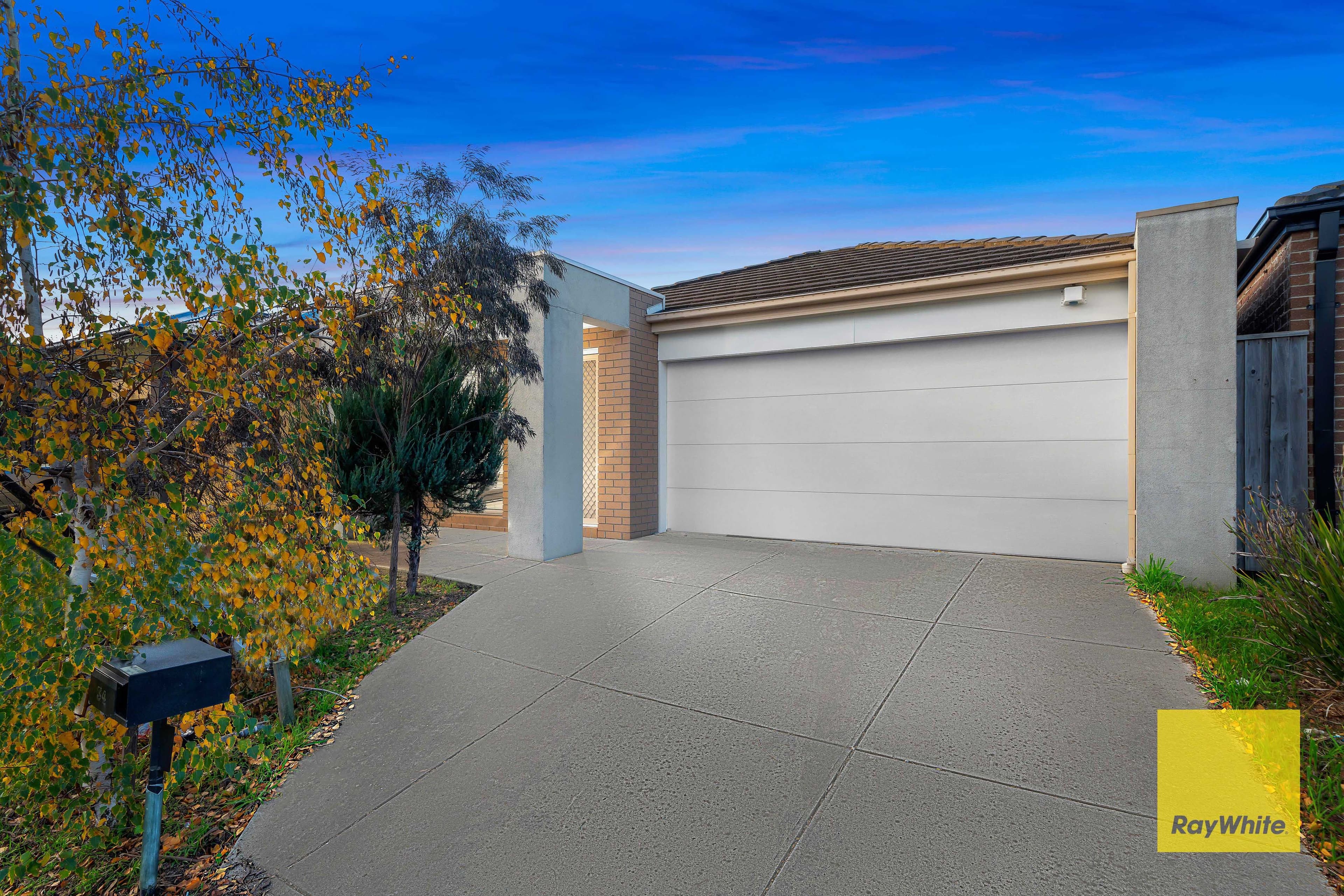 34 Larson Avenue, Tarneit VIC 3029, Tarneit - Thumbnail 2