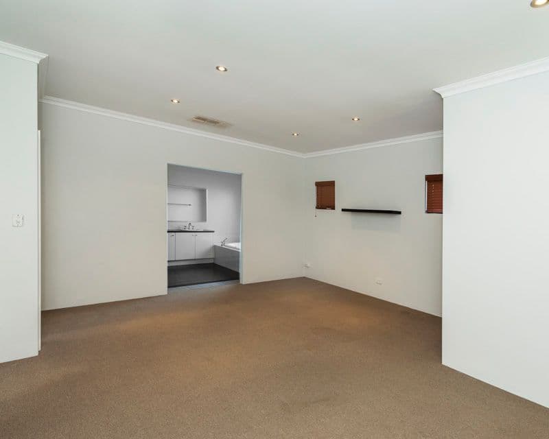 36 Beechwood Circle, Aveley WA 6069, Aveley - Thumbnail 4