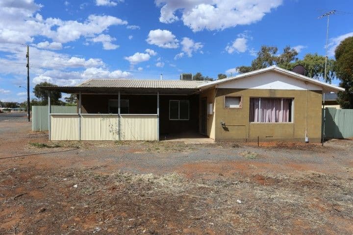 8 Mallee Drive, Kambalda West WA 6442, Kambalda West - Image 1