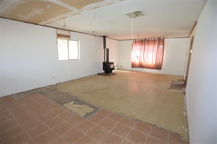 8 Mallee Drive, Kambalda West WA 6442, Kambalda West - Thumbnail 2