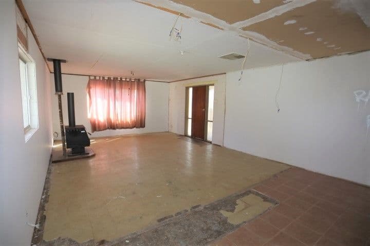 8 Mallee Drive, Kambalda West WA 6442, Kambalda West - Thumbnail 3