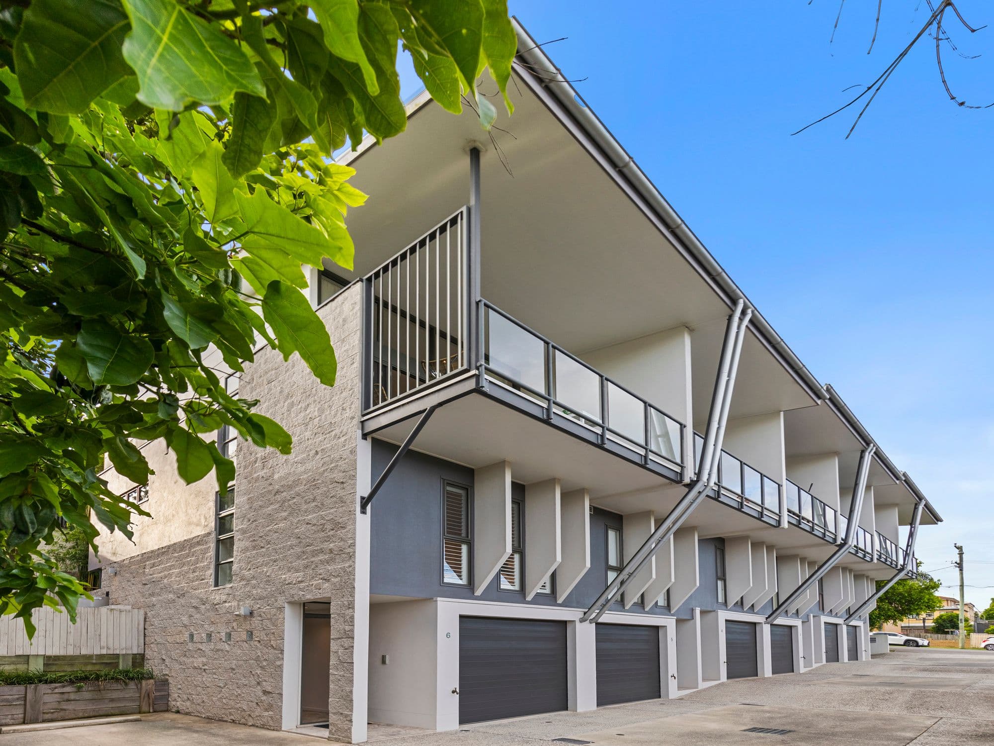 39 Waterton Street, Annerley QLD 4103, Annerley - Image 1
