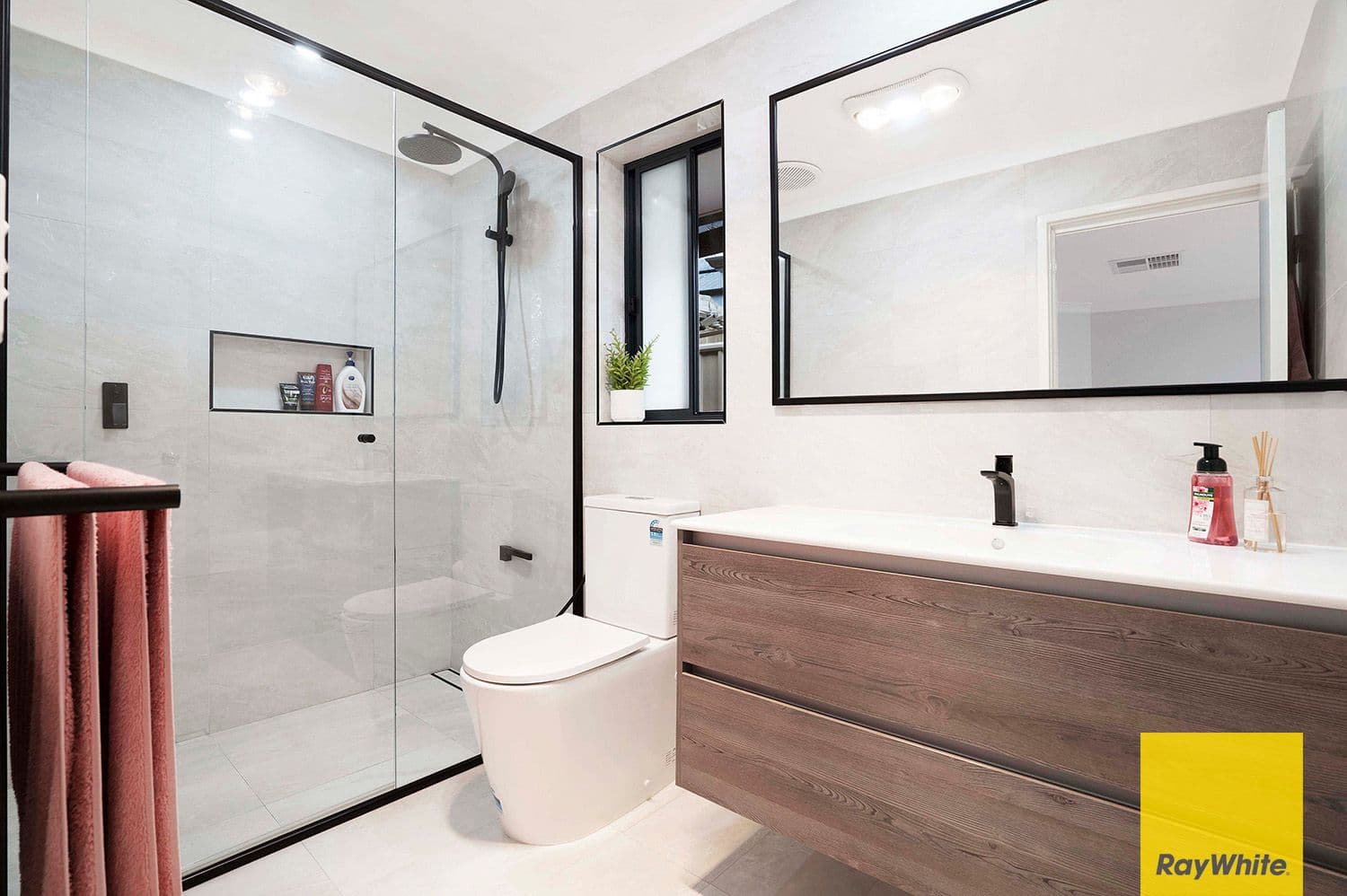 67 Towncentre Drive, Thornlie WA 6108, Thornlie - Thumbnail 7