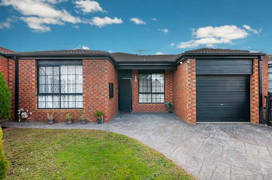 35 Rostron Way, Roxburgh Park VIC 3064, Roxburgh Park - Image 1