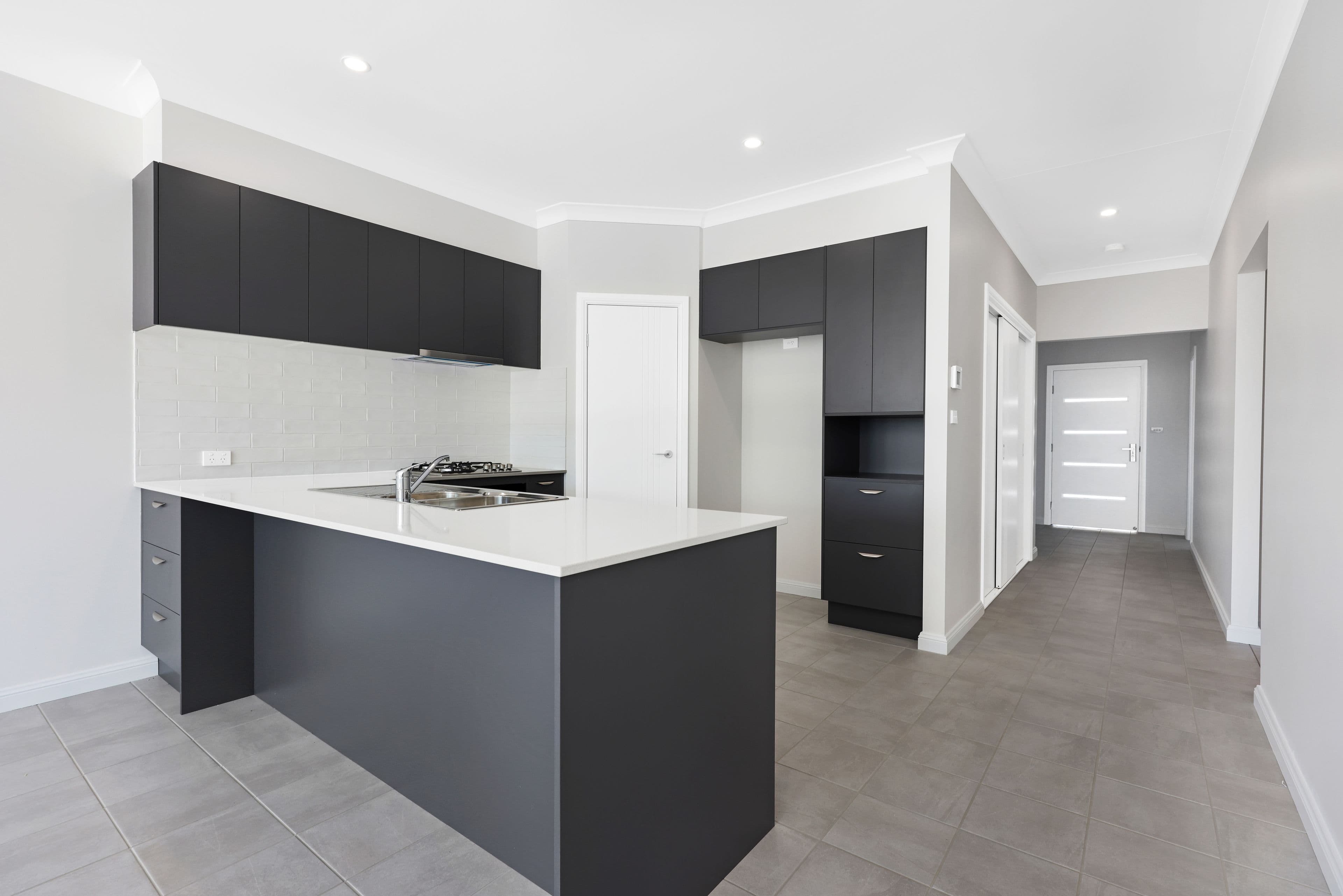 11 Palomino Place, Tamworth NSW 2340, Hillvue - Thumbnail 2