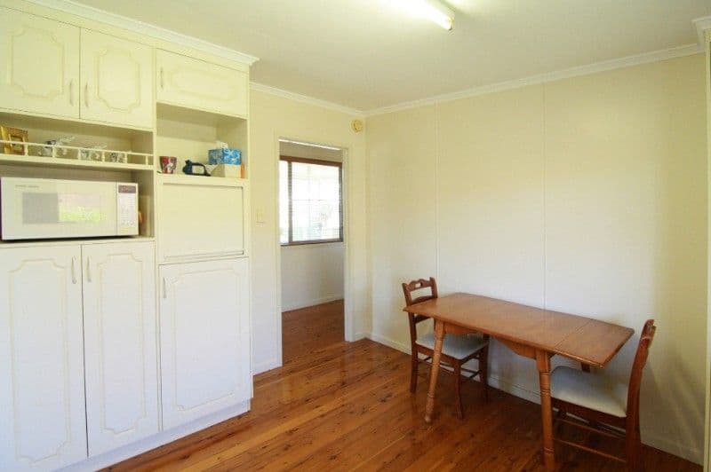 29 Hursley Road, NEWTOWN QLD 4350, Newtown - Thumbnail 5