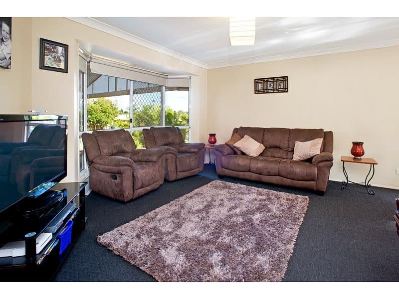 17 Parakeet Close, WISHART QLD 4122, Wishart - Thumbnail 3