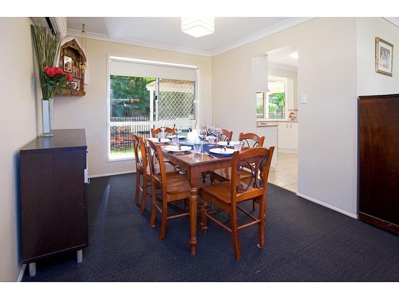 17 Parakeet Close, WISHART QLD 4122, Wishart - Thumbnail 4
