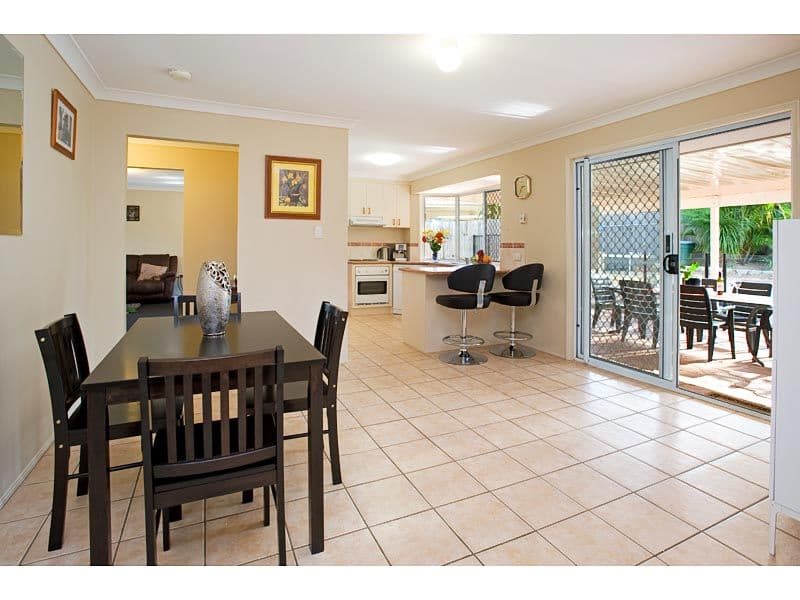 17 Parakeet Close, WISHART QLD 4122, Wishart - Thumbnail 5