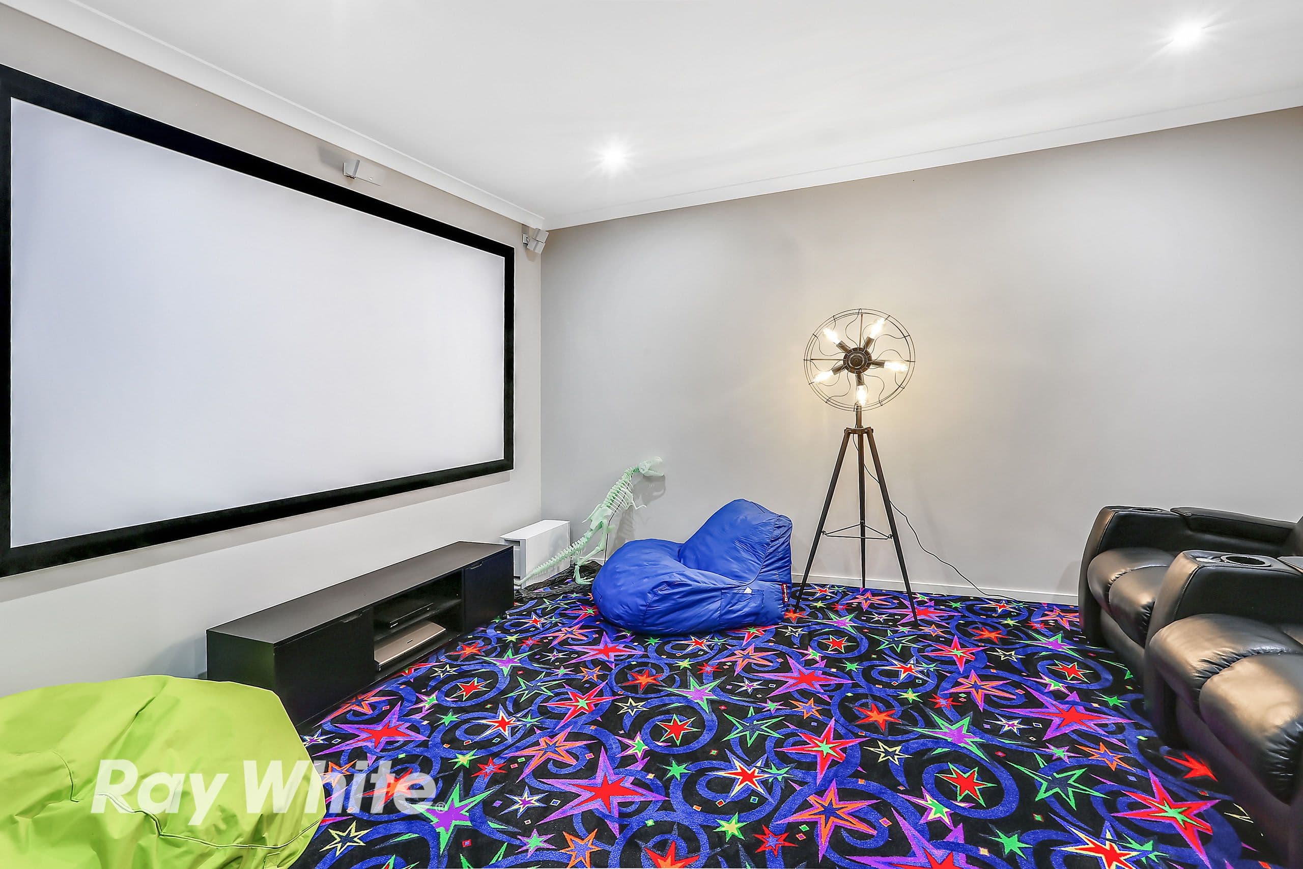 54 Eastlakes Boulevard, Lara VIC 3212, Lara - Thumbnail 2
