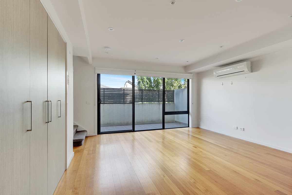 203 / 291 Mt Dandenong Road, Croydon VIC 3136, Croydon - Thumbnail 3