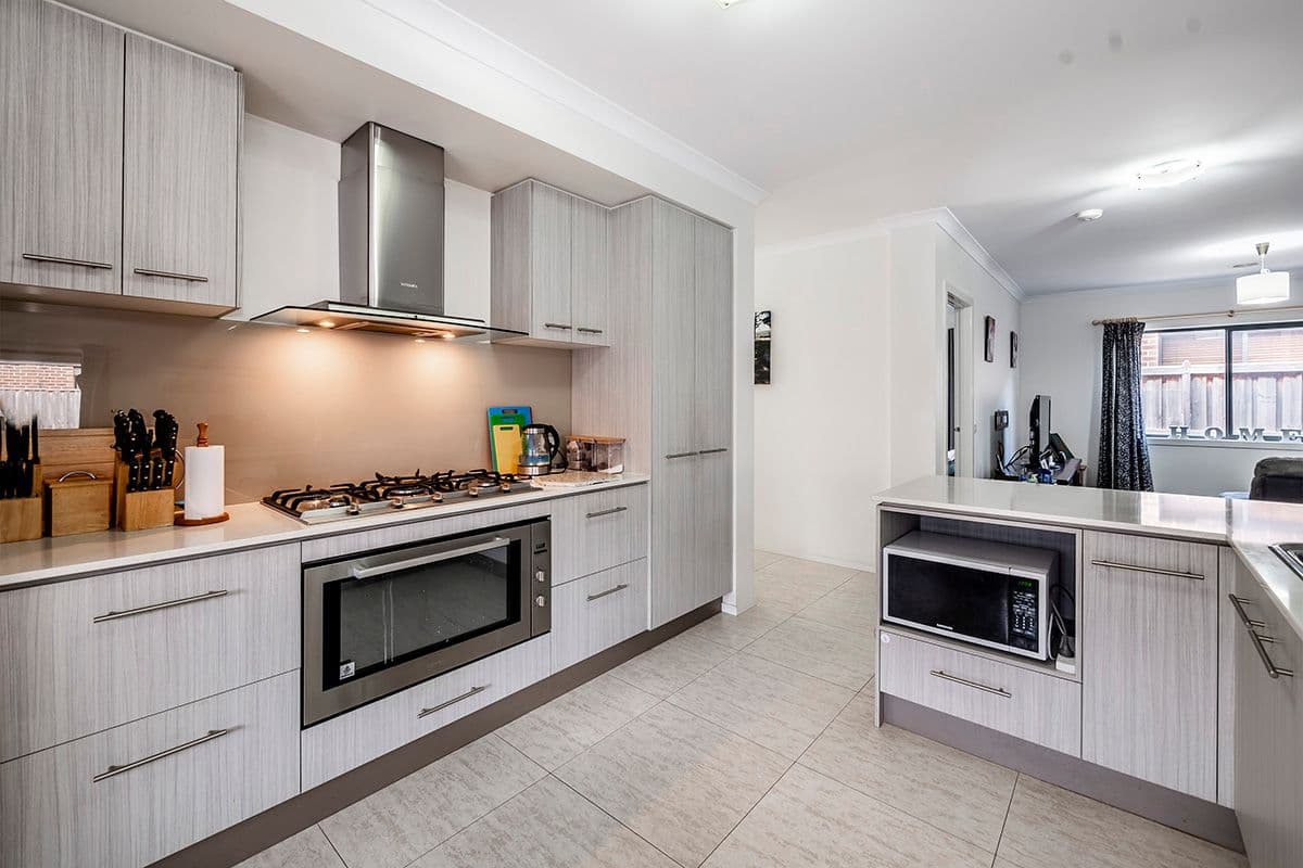 12 Princeton Place, Cranbourne West VIC 3977, Cranbourne West - Thumbnail 3