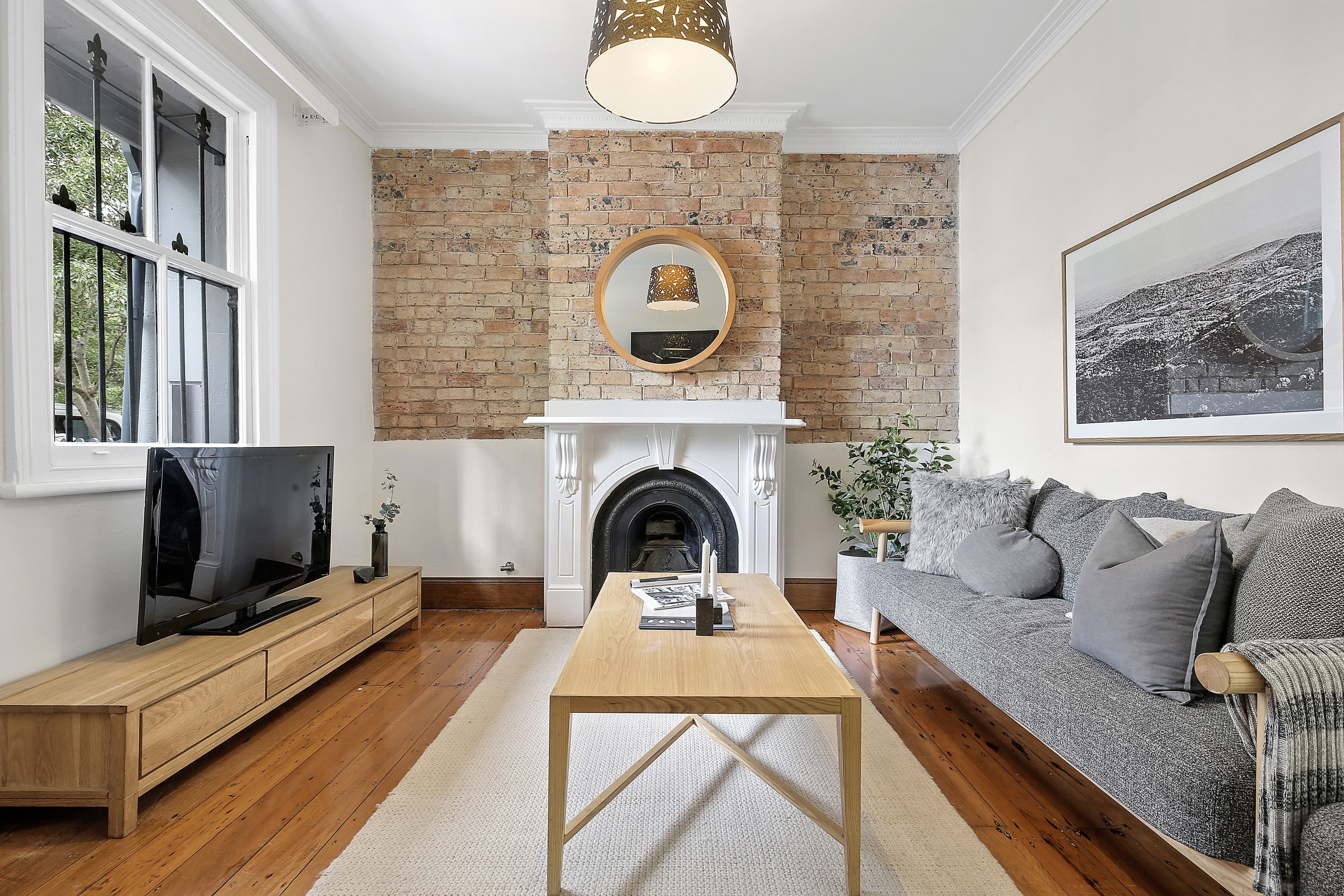 11 College Street, Newtown - Image 1